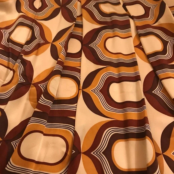 Silk Geometric Patterned Dress - Picture 2 of 5